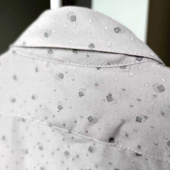 Vintage Jaegar grey blouse Size approx . 6-8. No visible flaws or wear. - Picture 3 of 8